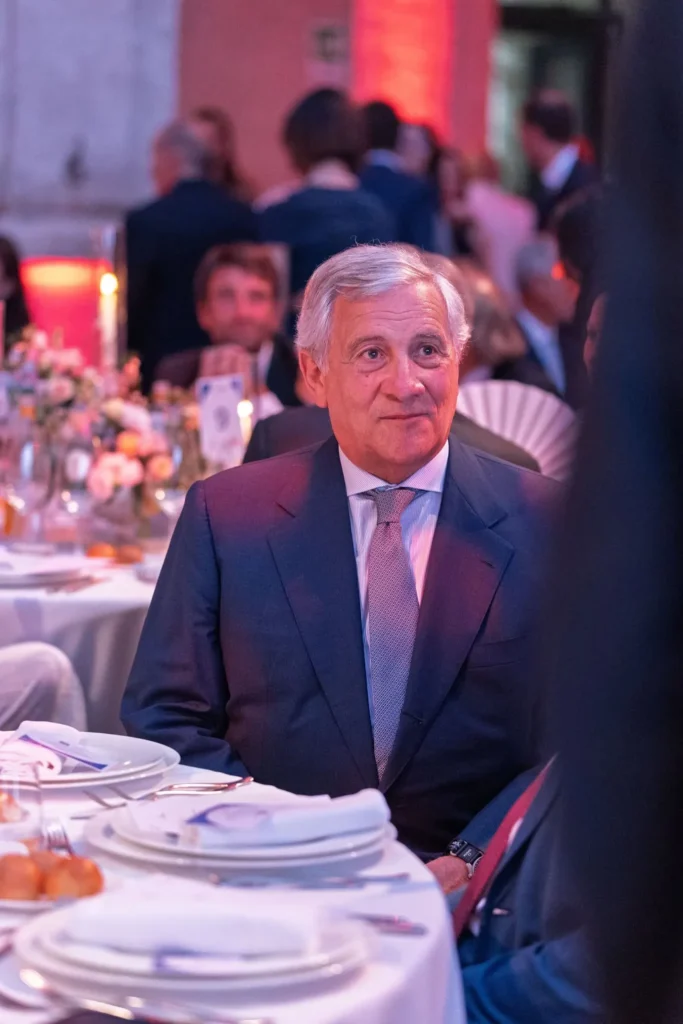 Antonio Tajani, Vicepremier e Ministro degli Esteri