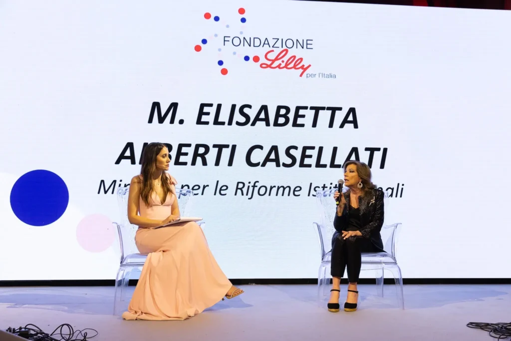 Intervento di Maria Elisabetta Alberti Casellati, Ministro per le Riforme Istituzionali, intervista da Bendetta Bitozzi, durante la cena di gala